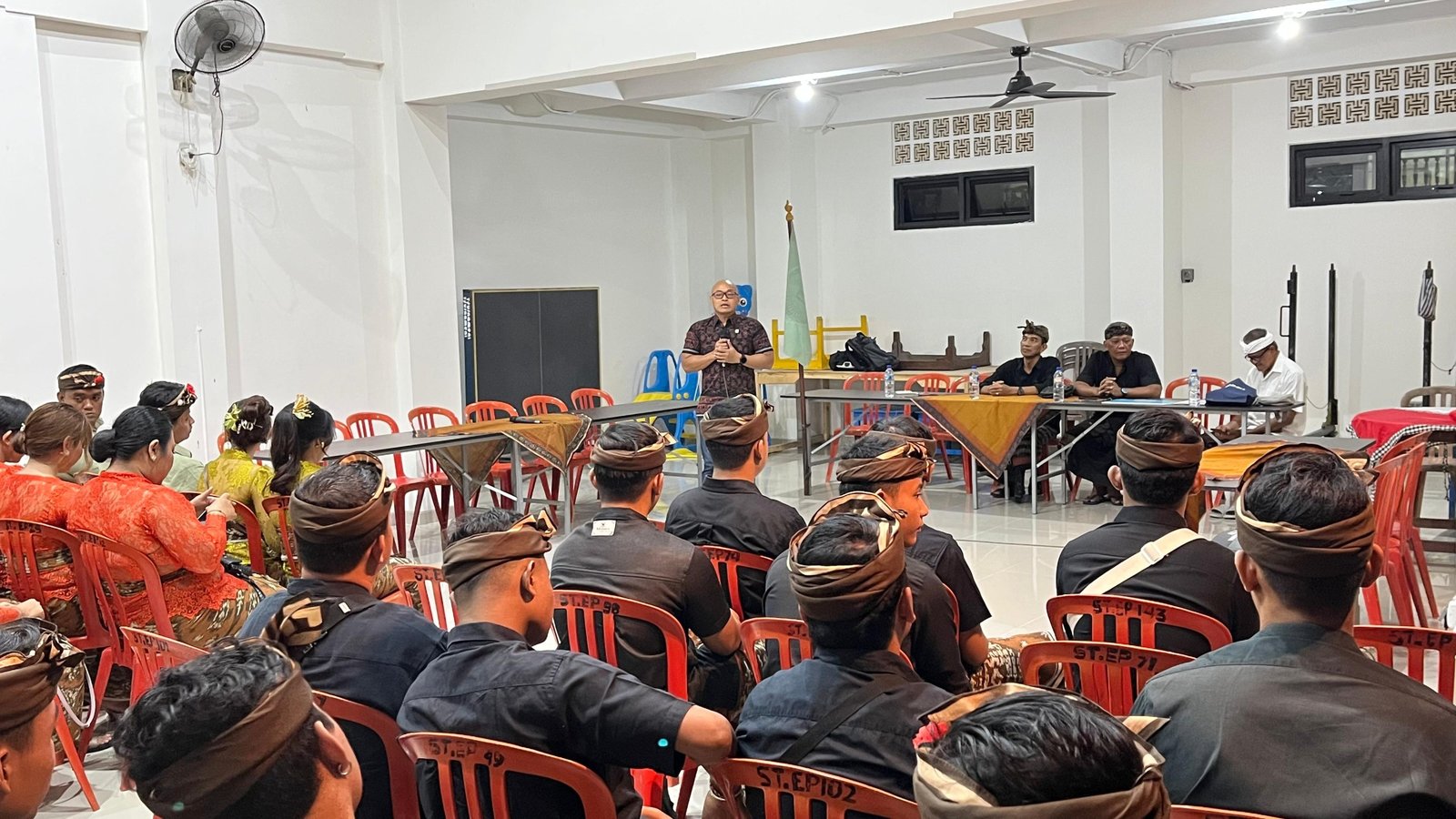 PLN Icon Plus Hadirkan Internet Gratis di Banjar Kepisah untuk Mendukung Konektivitas Masyarakat